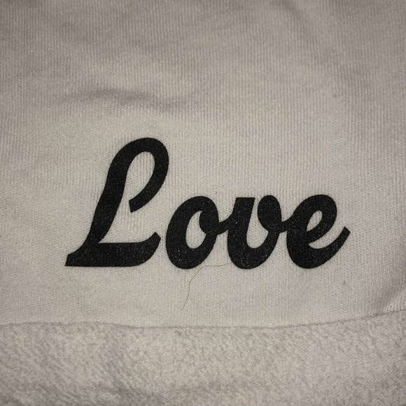 “Love” shorts - Picture 3 of 5